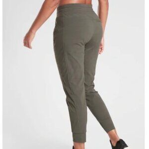 Athleta Trekkie North Jogger, Army Green/Mountain Olive, Size 20
